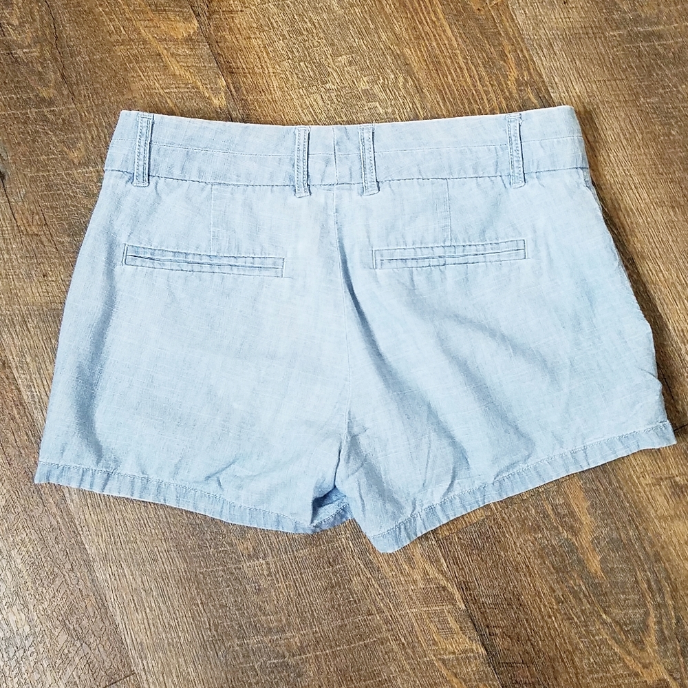 J. Crew | Factory 3" Light Wash Chambray Shorts - Picture 4 of 5